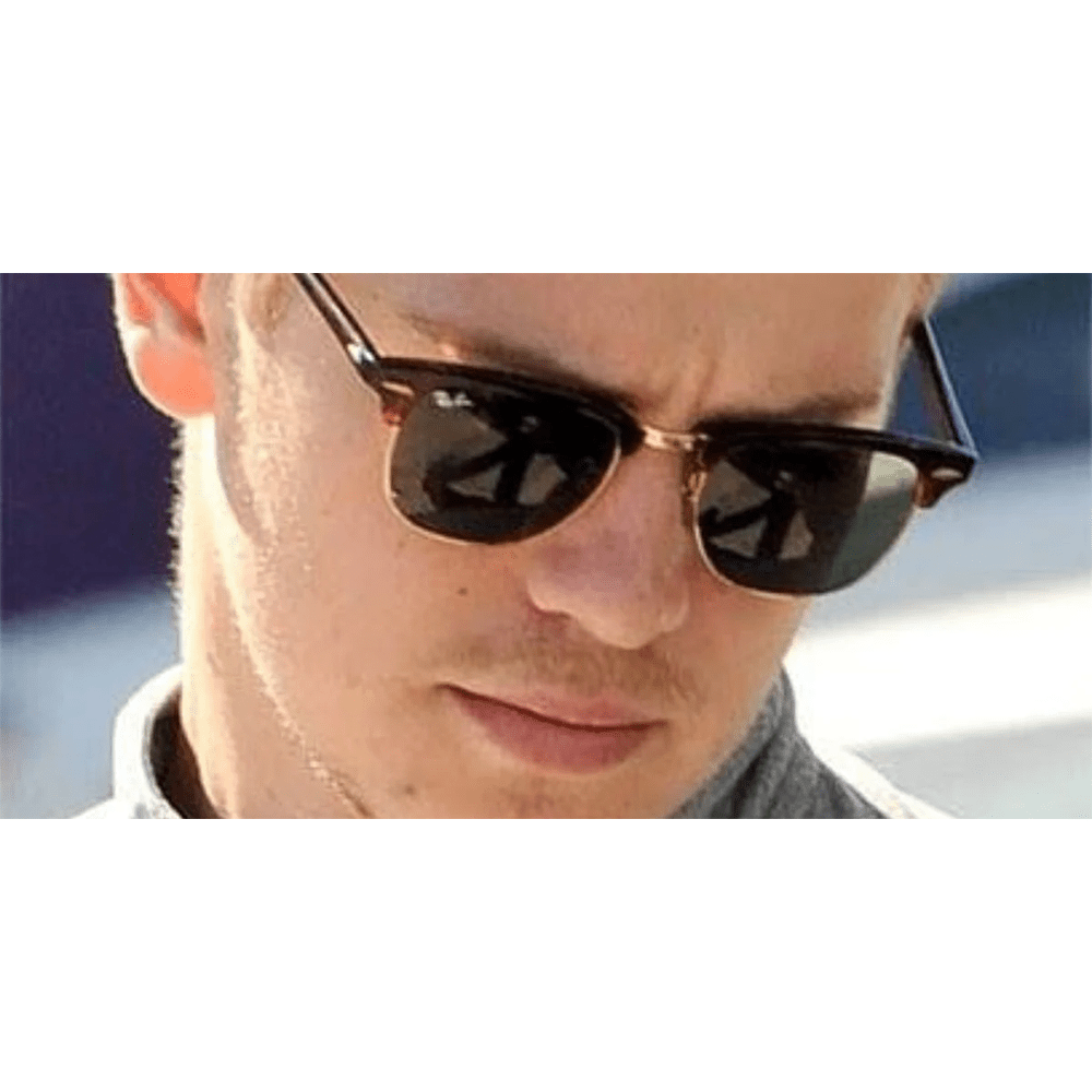 Ray-Ban Clubmaster RB3016 Sunglasses - W0366, Size 51